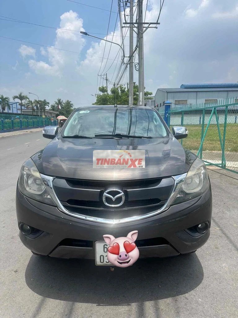 Mazda BT-50 2017 xe 2 cầu rin 100%