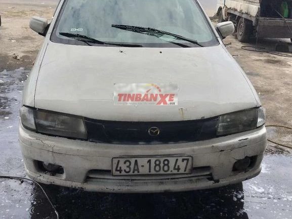 Mazda 323 1999 Trắng