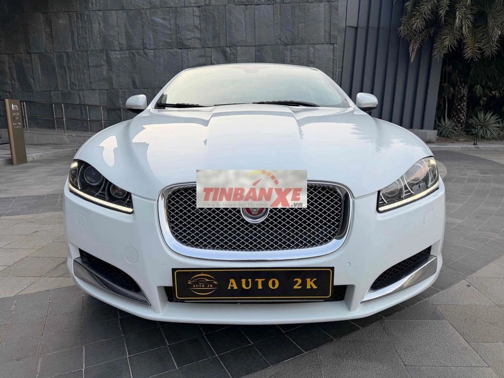 Jaguar XF 2.0 sx 2014 nhập Anh giữ quá kỹ, mới 90%