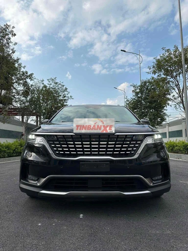 Kia Carnival Signature 2022