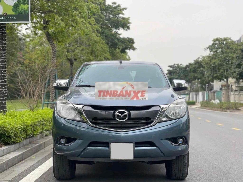 Mazda BT 50 2017 2.2 AT 2WD - 120000 km nhập khẩu