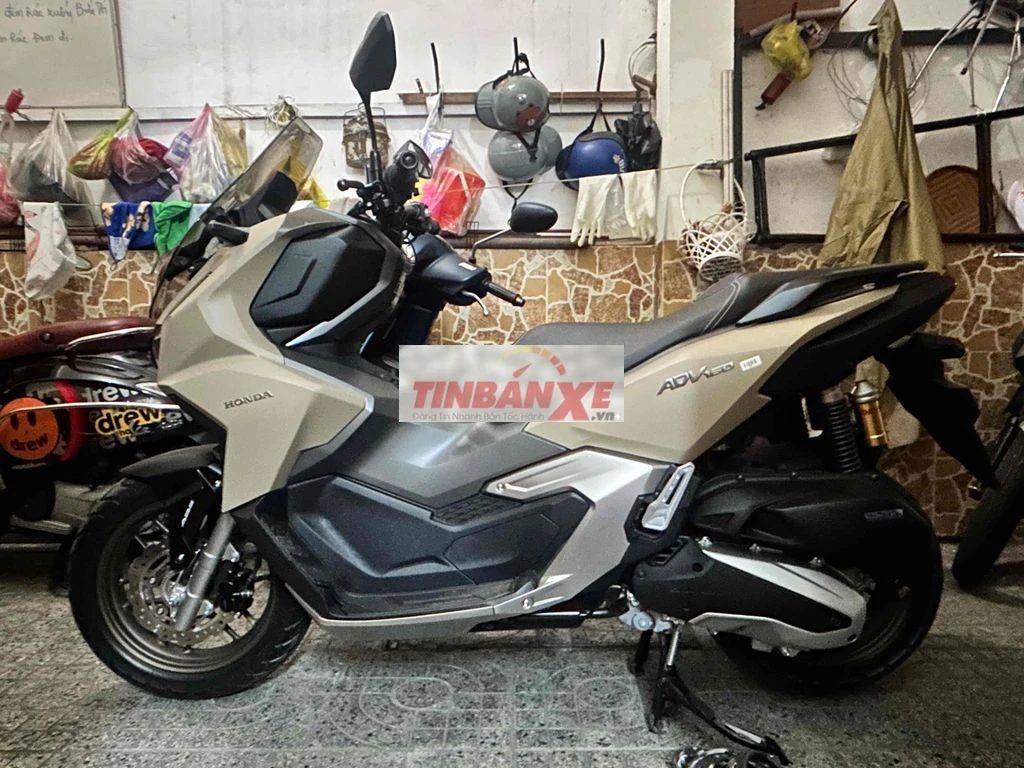 Honda ADV160 ABS 2025 Vàng cát