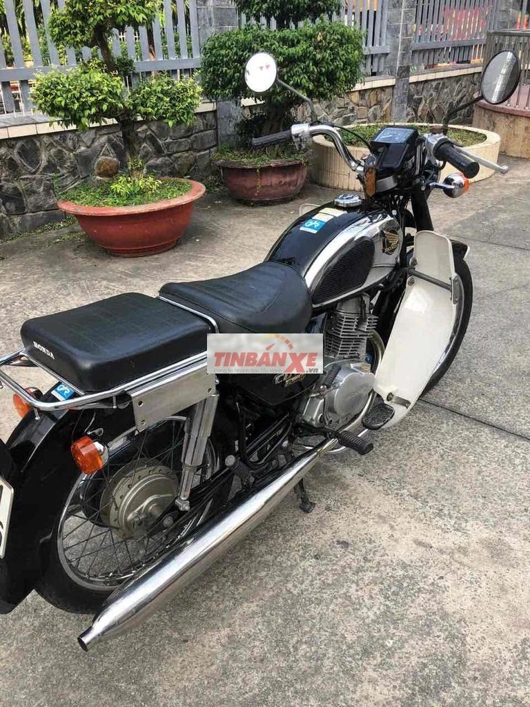 Honda CD Benly 125T Đen