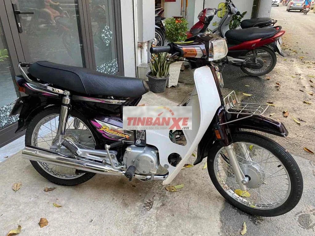 Honda Dream 2025 50cc mới cứng