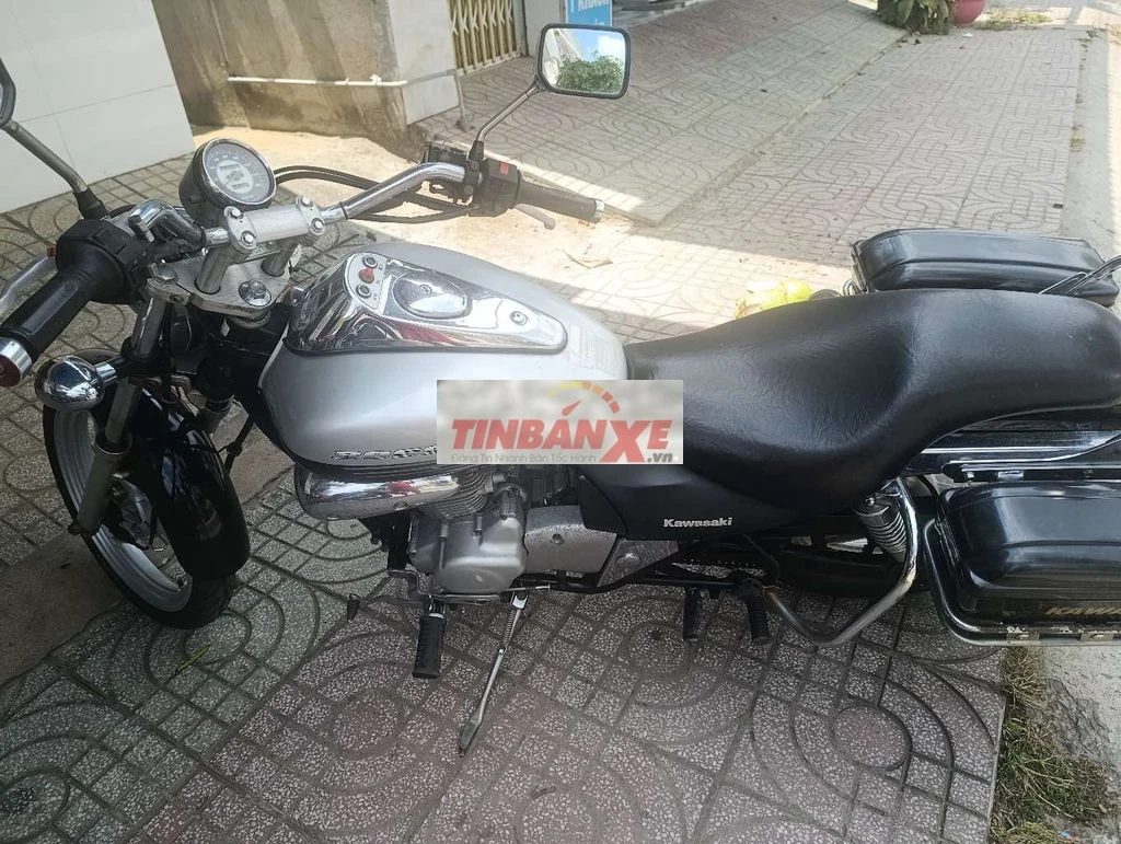 Kawasaki BN175 màu Bạc, giá 50tr, giao cavet, cccd