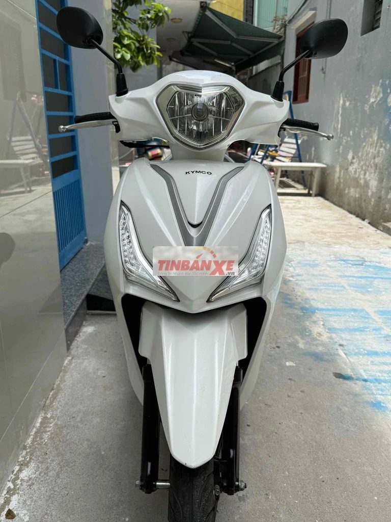 Kymco Hermosa trắng 50cc 2022, xe rin keng biển43