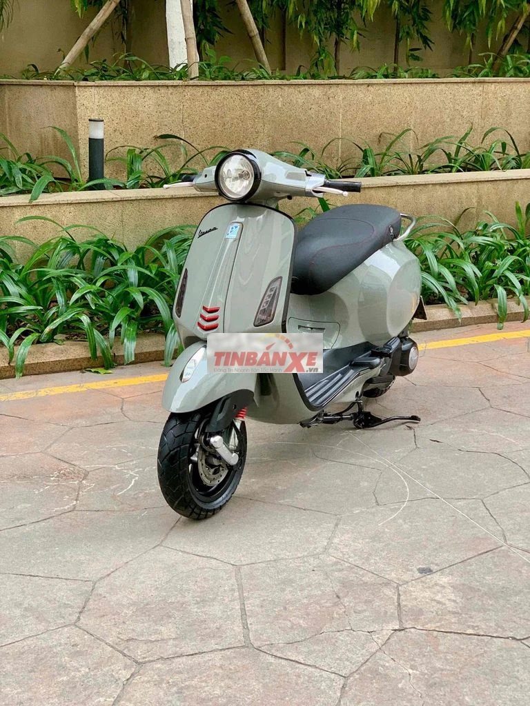 Vespa primavera 2014