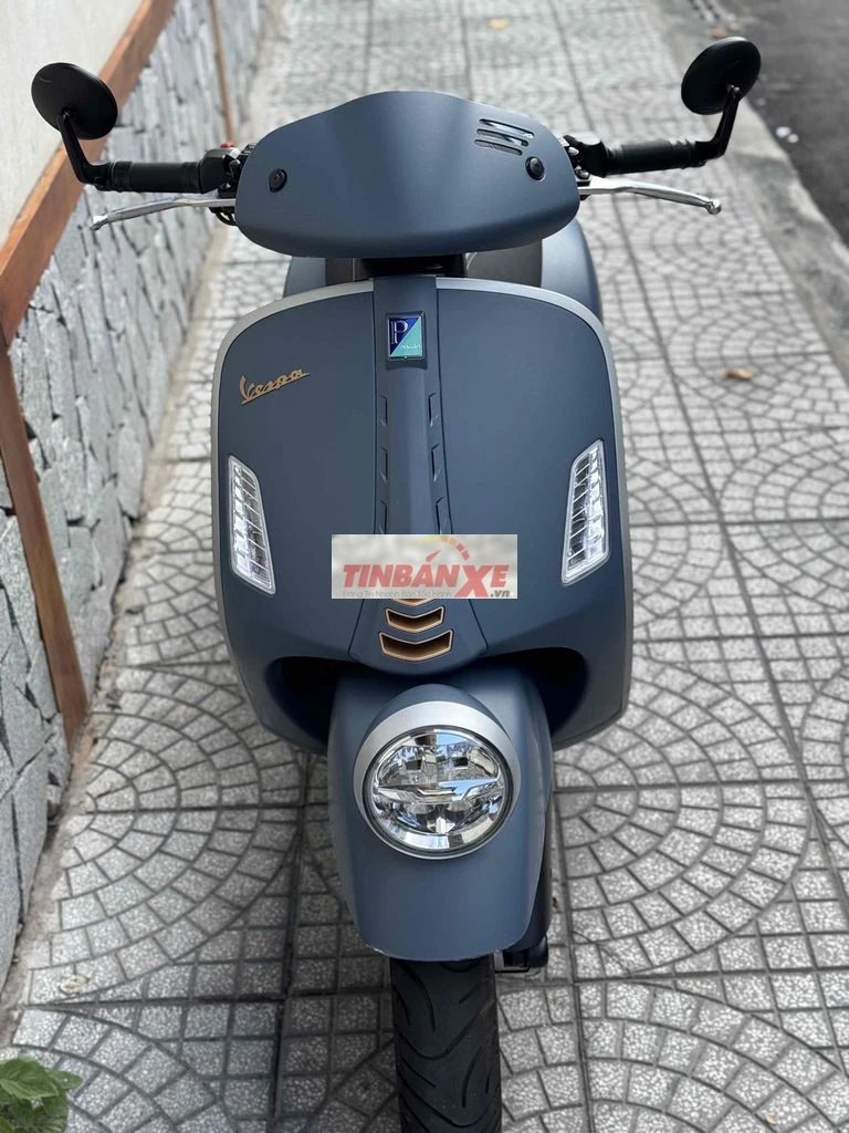 Piaggio Vespa GTV 300 Officina 8