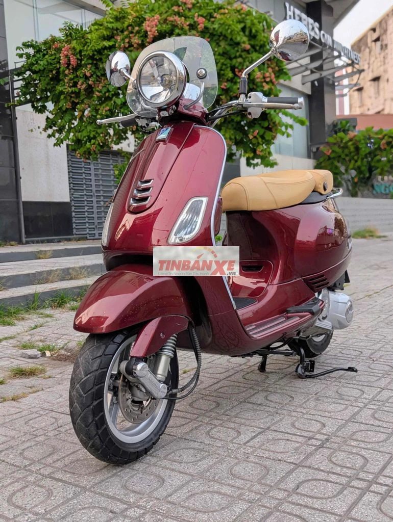 Vespa LXV 125 3Vie Màu Đỏ 05/2014