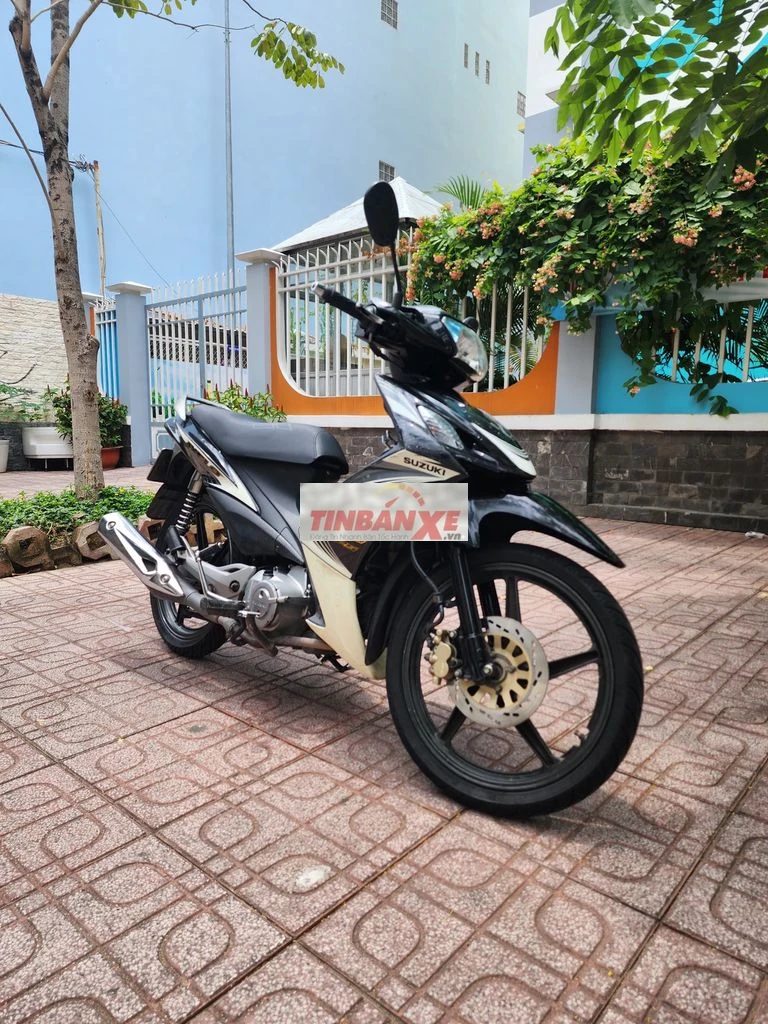 Suzuki Axelo 2013 Đen 73000 km