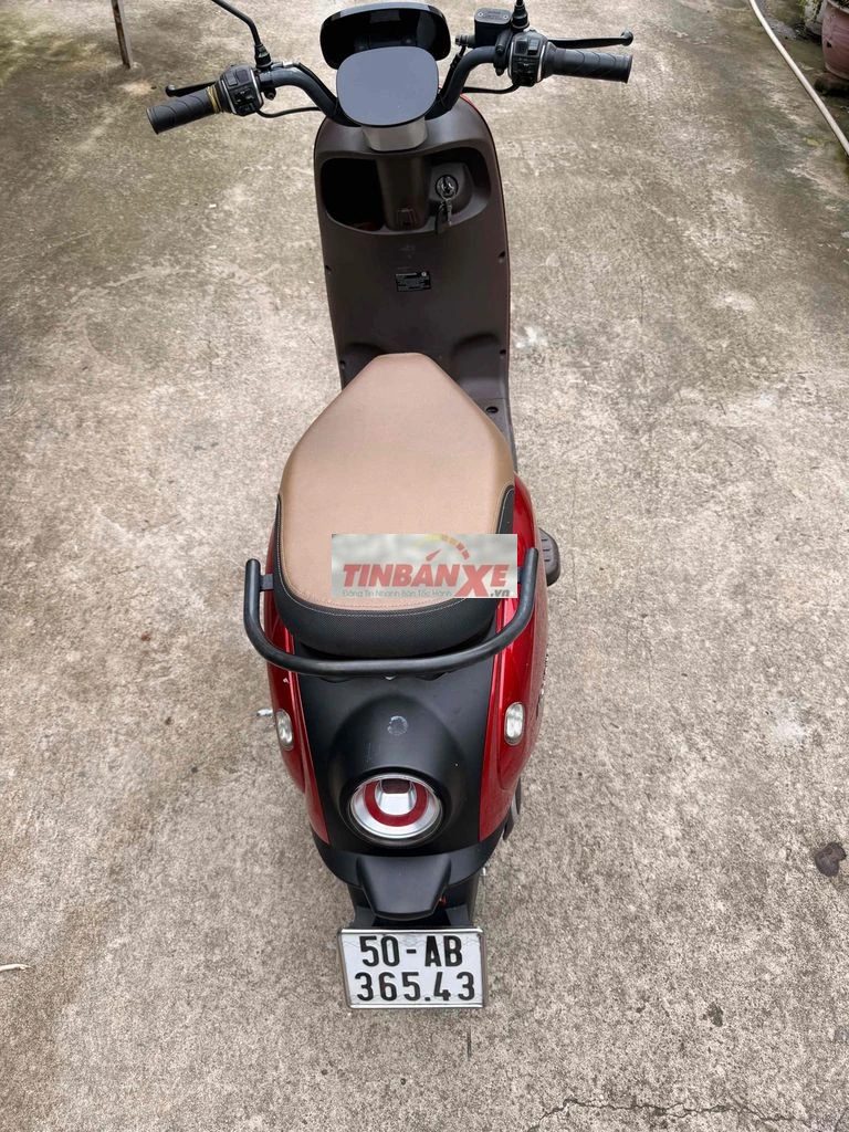 Xe máy điện Moti Đỏ