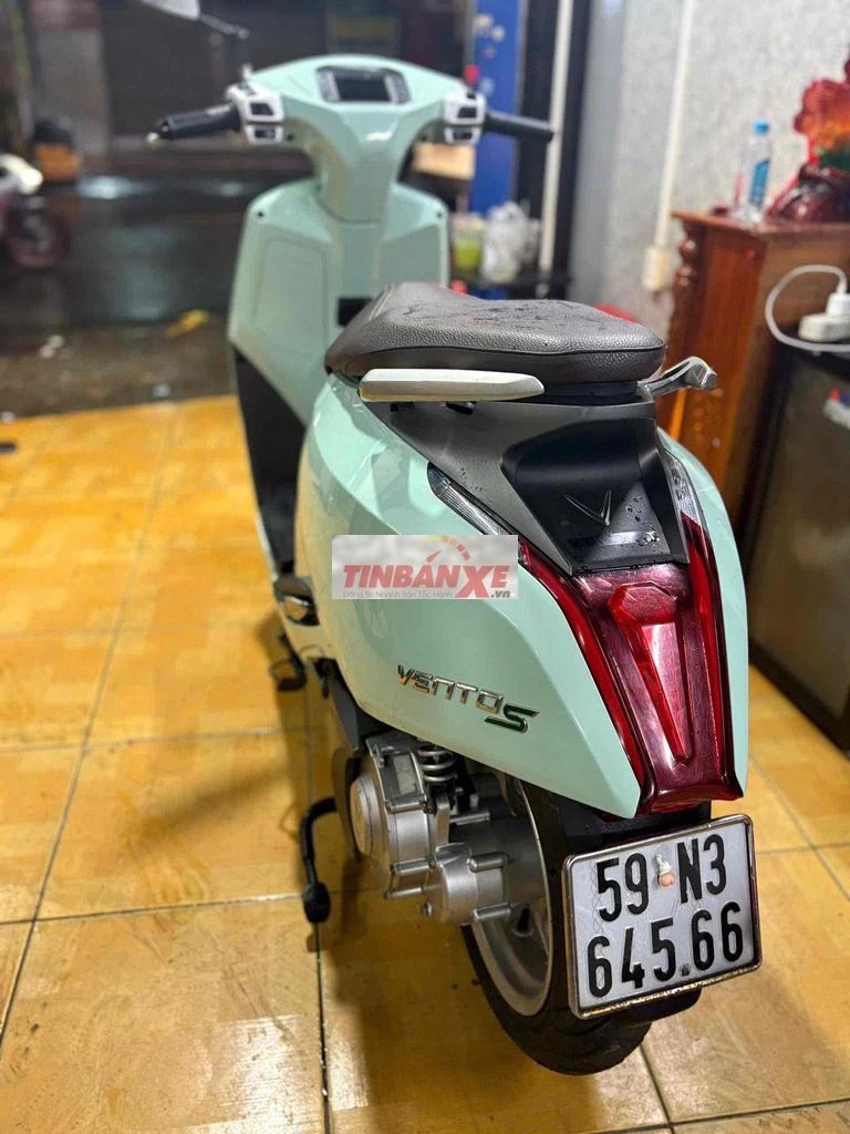 Xe máy điện VinFast Vento S Xanh mint