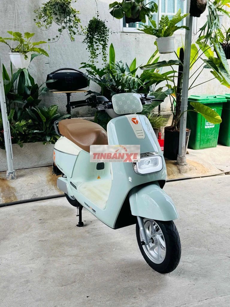 Xe máy điện Yadea Ocean 2024 Xanh ngọc