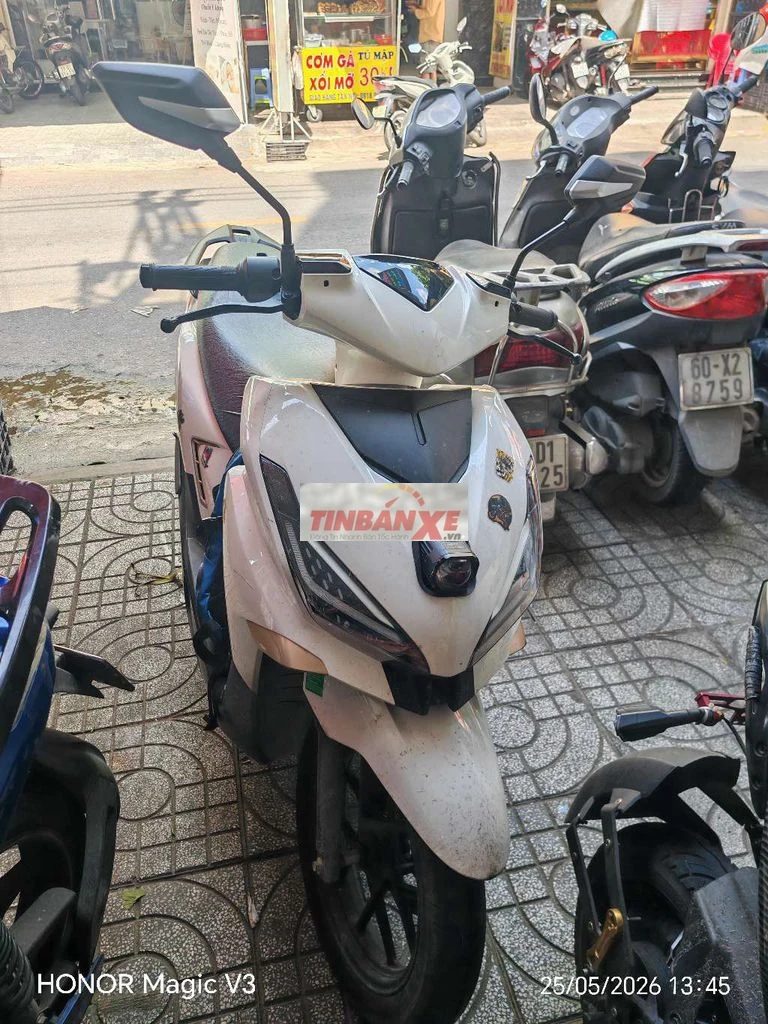 yade Velax H Trắng lên Đồ Chơi 15tr giá Iu iu...