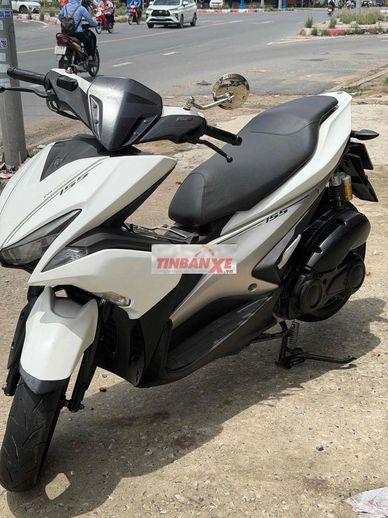 Yamaha Aerox 155 màu Trắng