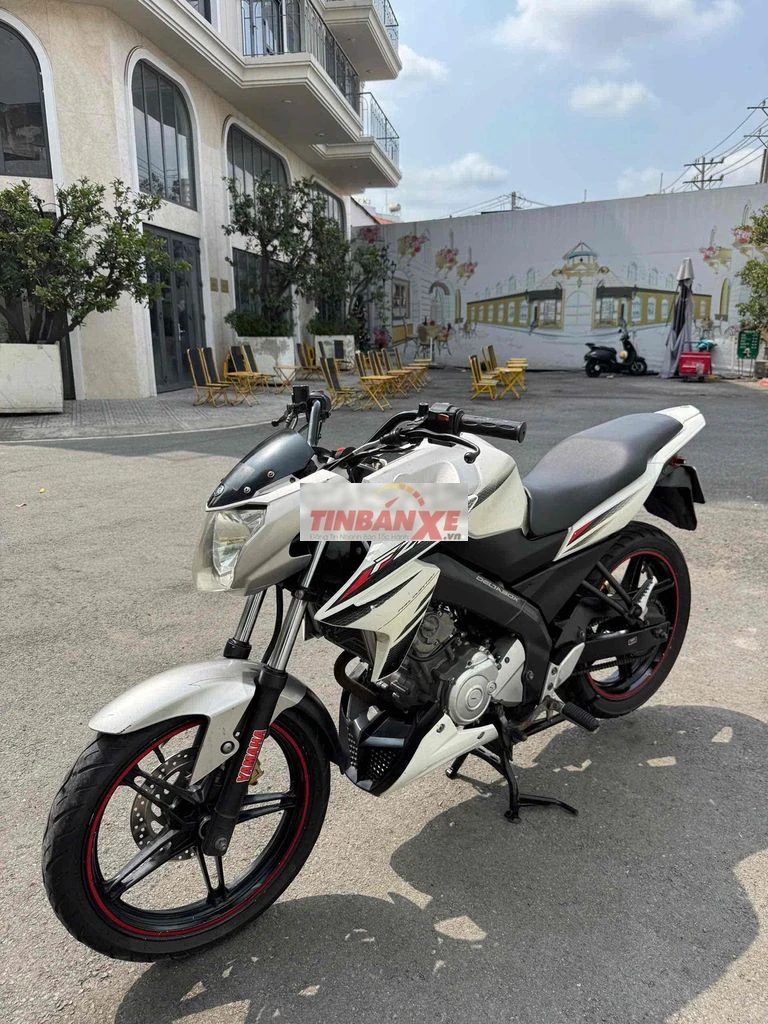 Yamaha Fz150i máy zin biển số thành phố