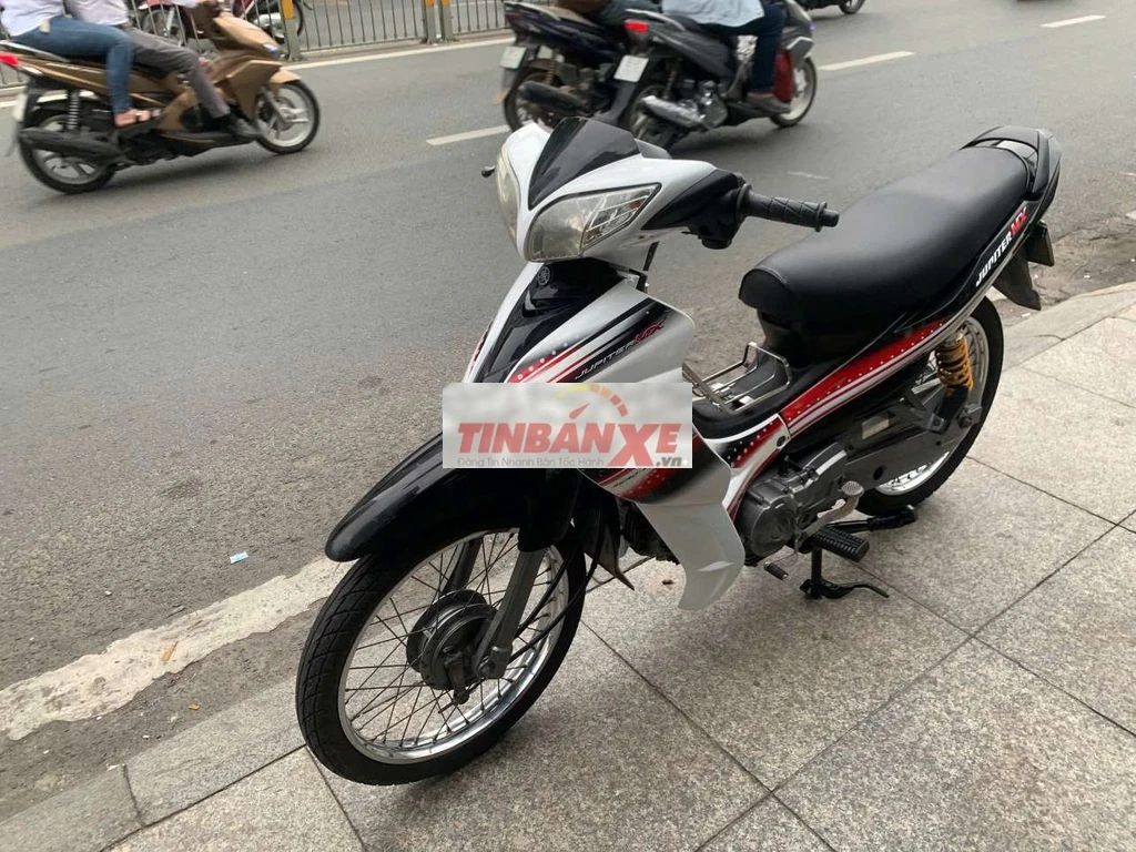 Yamaha Jupiter Gravita 2010 Trắng Đen Đỏ