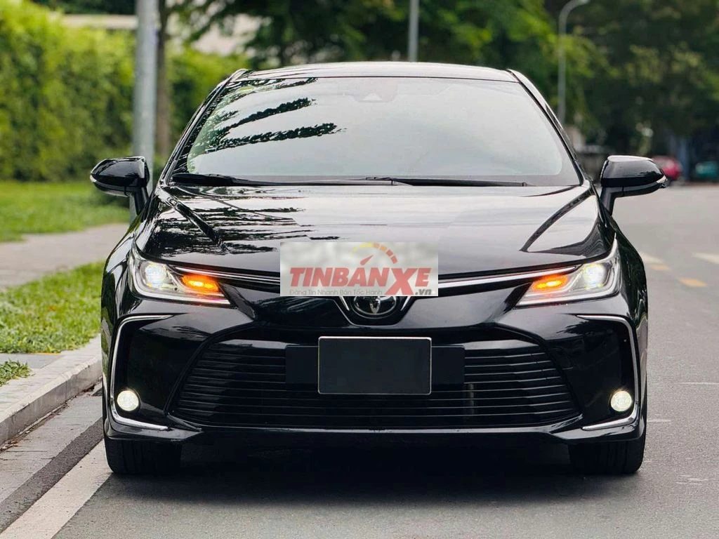 Toyota Altis 1.8V 2022 Lướt 20.000km. Xe GĐ 1 Chủ