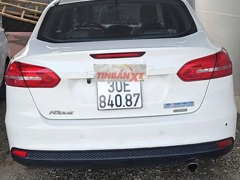Ford Focus 2019 màu Trắng