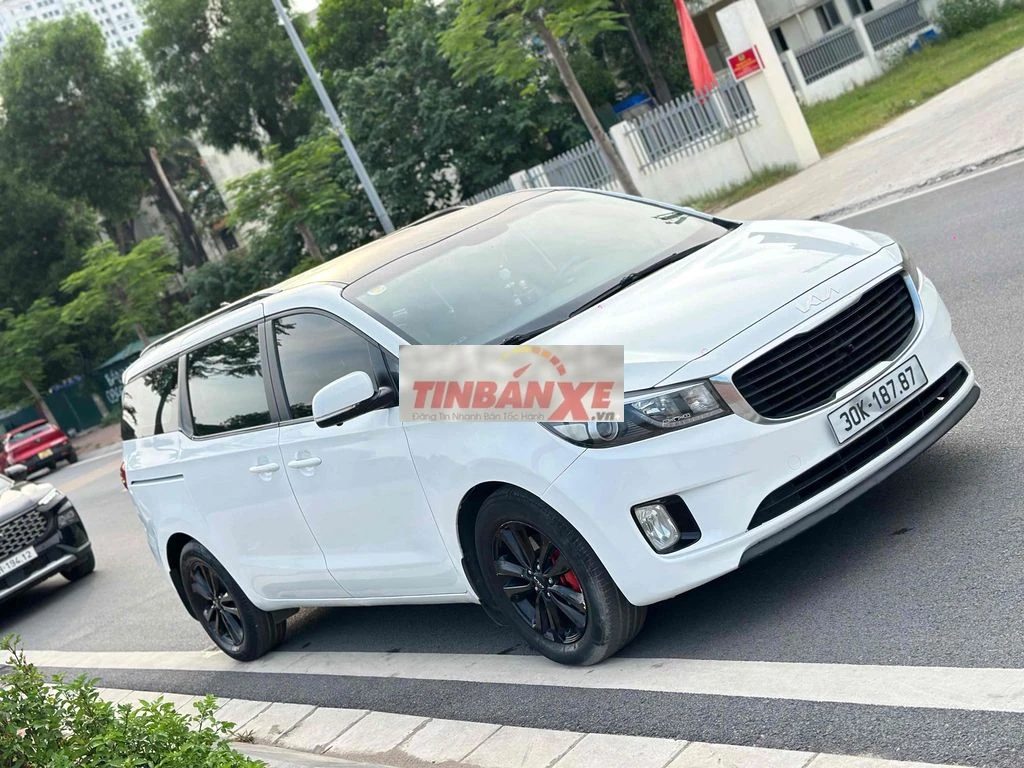 Kia Sedona 2018 2.2 Full dầu Trắng
