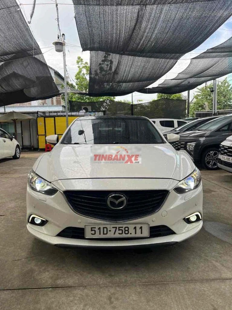 Mazda 6 2016 2.0 AT Trắng