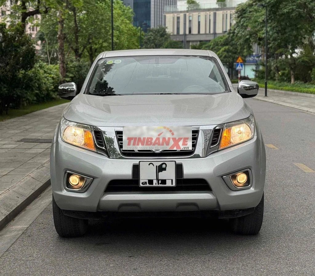 Nissan Navara 2018 EL Bạc