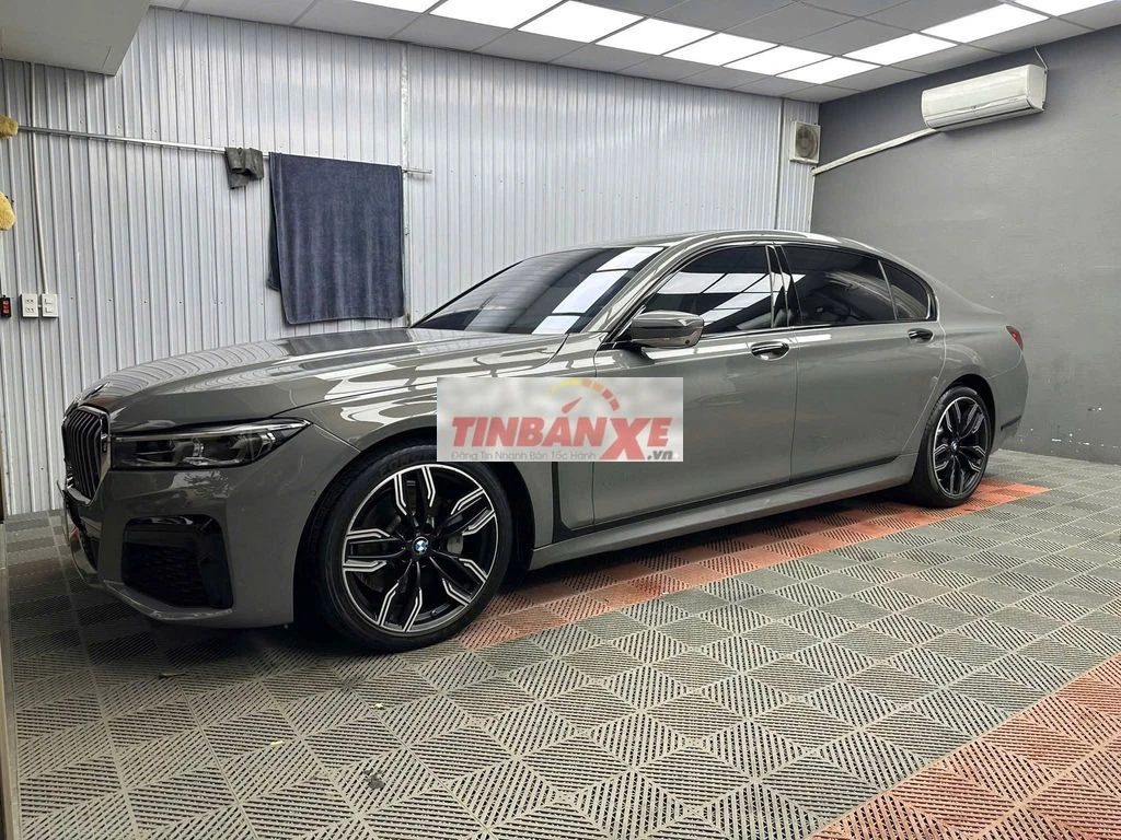 BMW 730Li M Sport 2020 Xám 80000 km