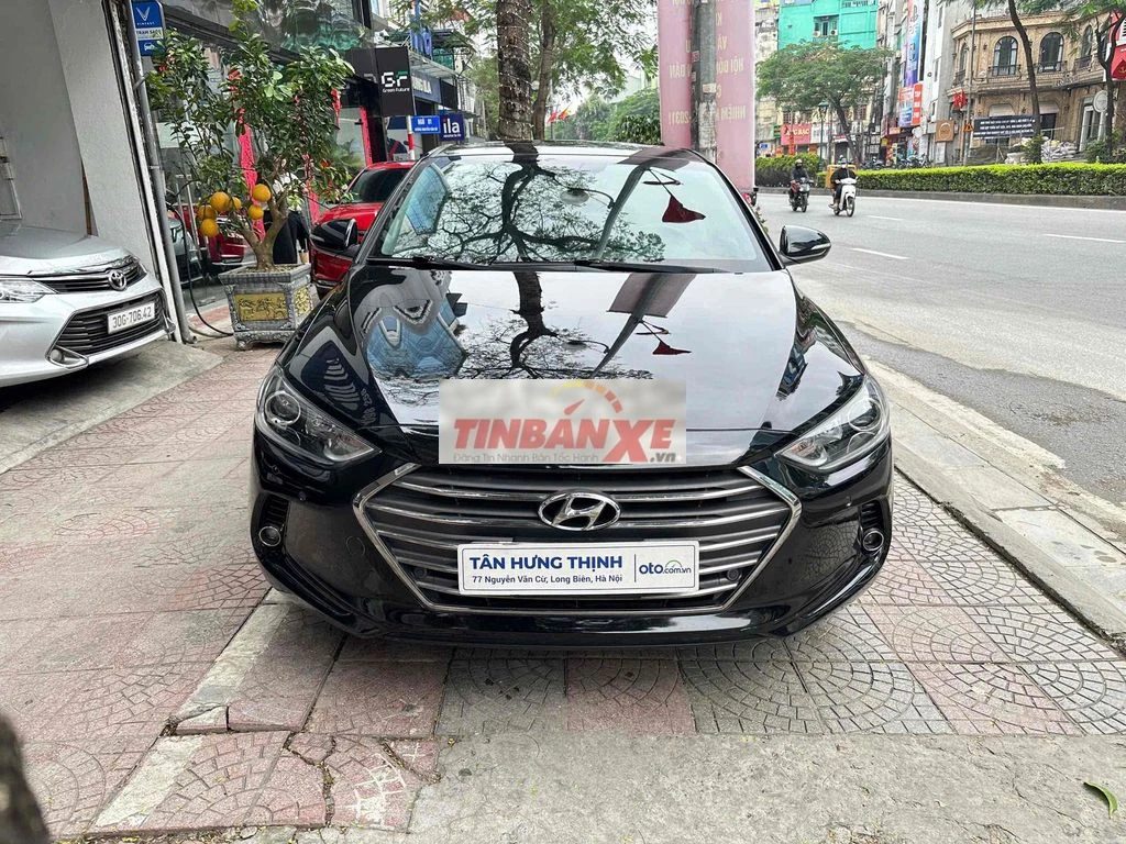Bán Huyndai Elantra 2.0 AT sx 2019