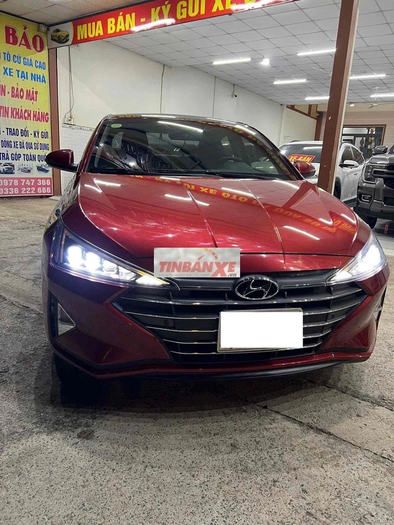 Hyundai Elantra 2019 2.0 AT 69676 km Fom mới