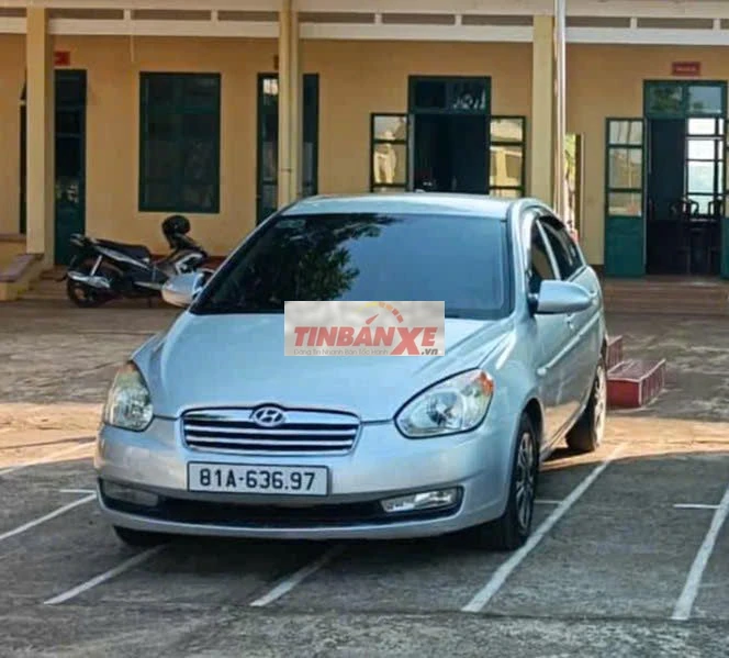 Hyundai Verna 2008 Bạc 247.000km