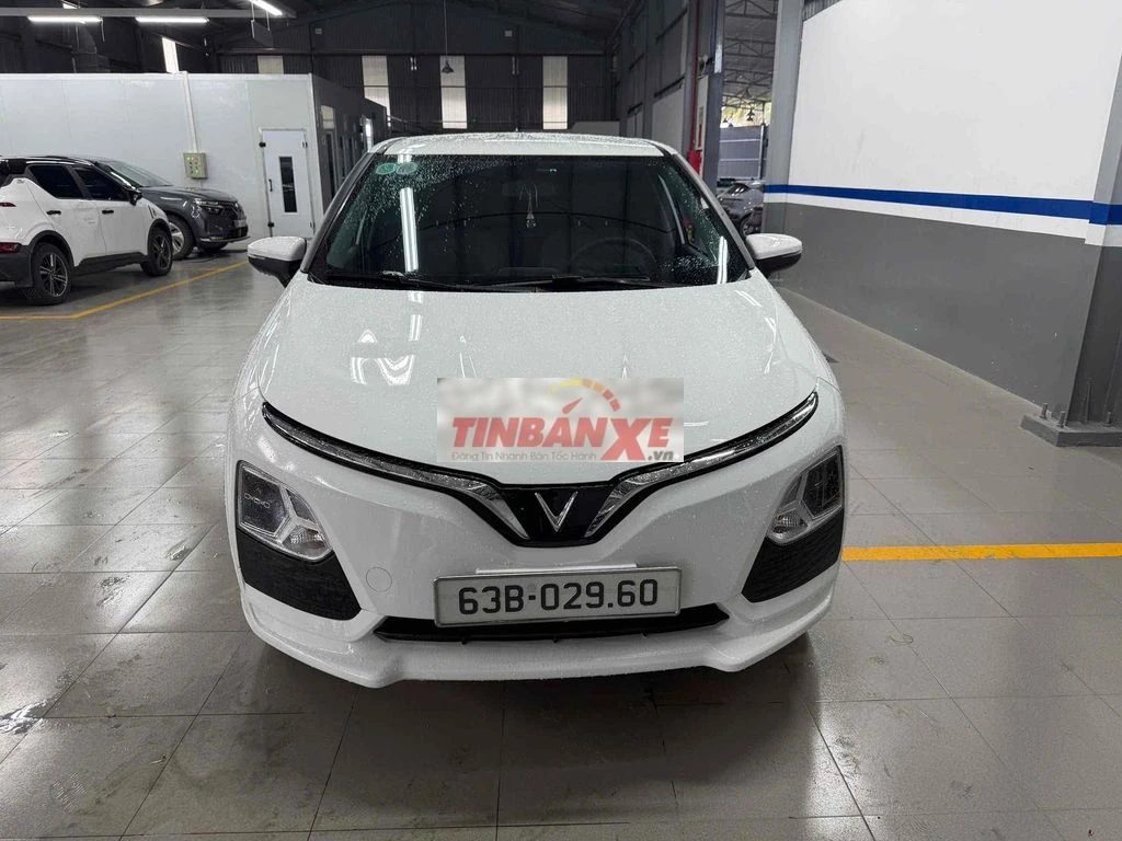 VinFast VF5 Plus 2025 12.000 km Trắng Như Xe Mới