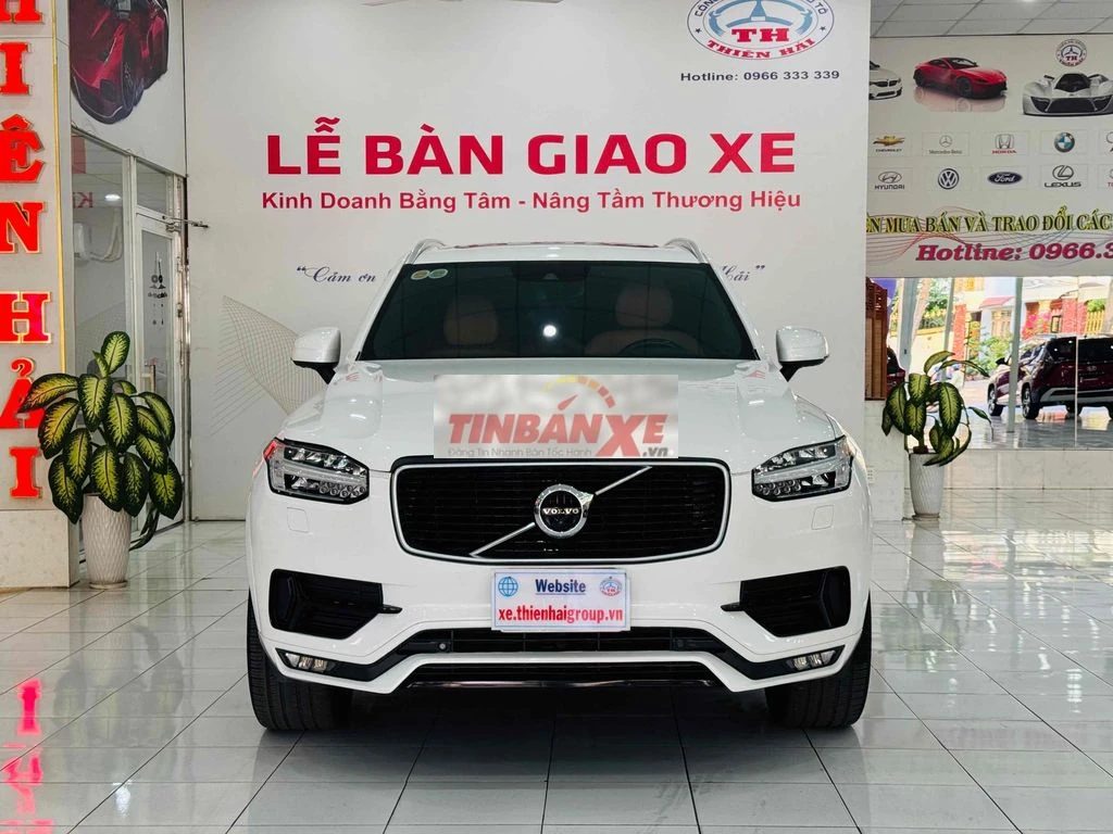 Volvo XC90 T6 R-Design AWD Trắng