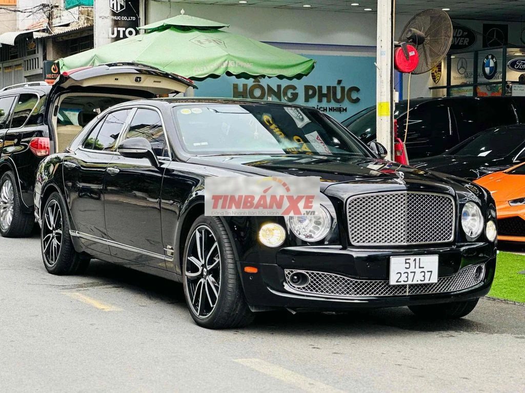 Bentley Mulsanne Model 2012