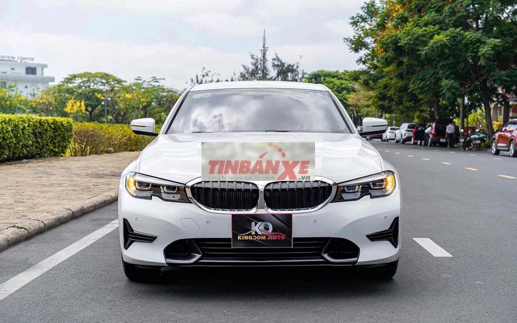 BMW 320i Sportline 2022 Trắng siêu đẹp