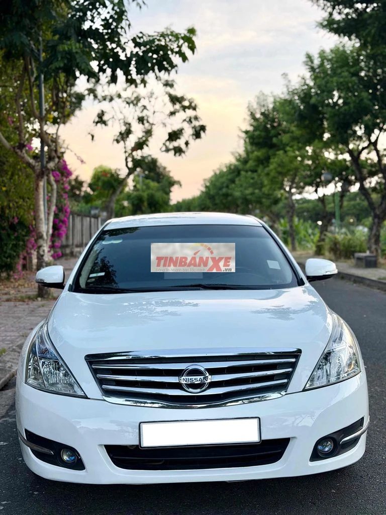 Nissan Teana 2010 2.0AT Trắng