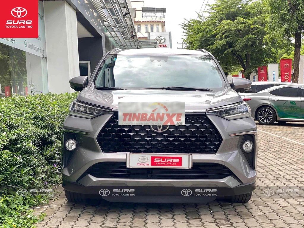 Toyota Veloz Cross Top 2025 Bạc chính hãng