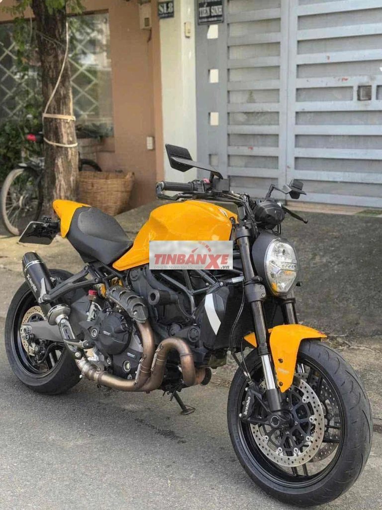 Ducati Monster 821 2020 Vàng 19000km