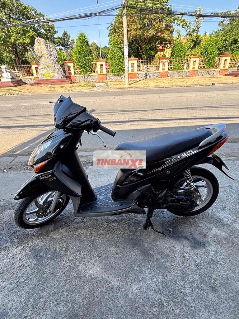 Honda Click màu Đen