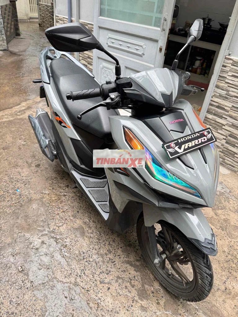 Honda Vario 125 Smartkey 2024 Xám Đen