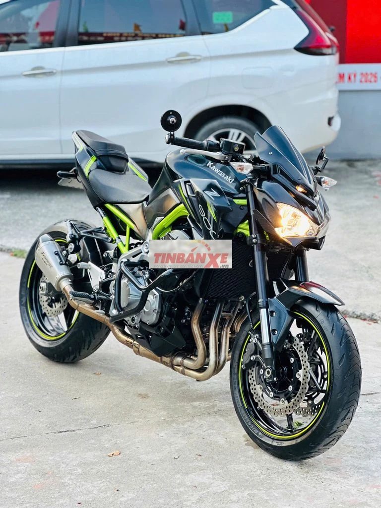 Mạnh Hà Motor bán Kawasaki Z900 2020 nét keng