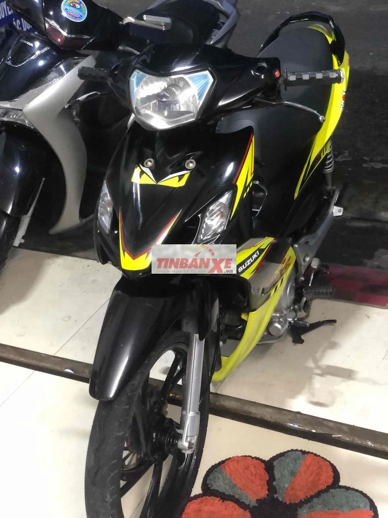 Suzuki Axelo Đen Vàng 7167 km