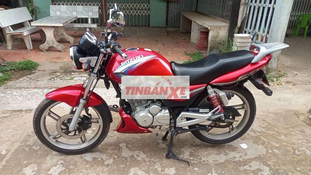 moto suzuki en150