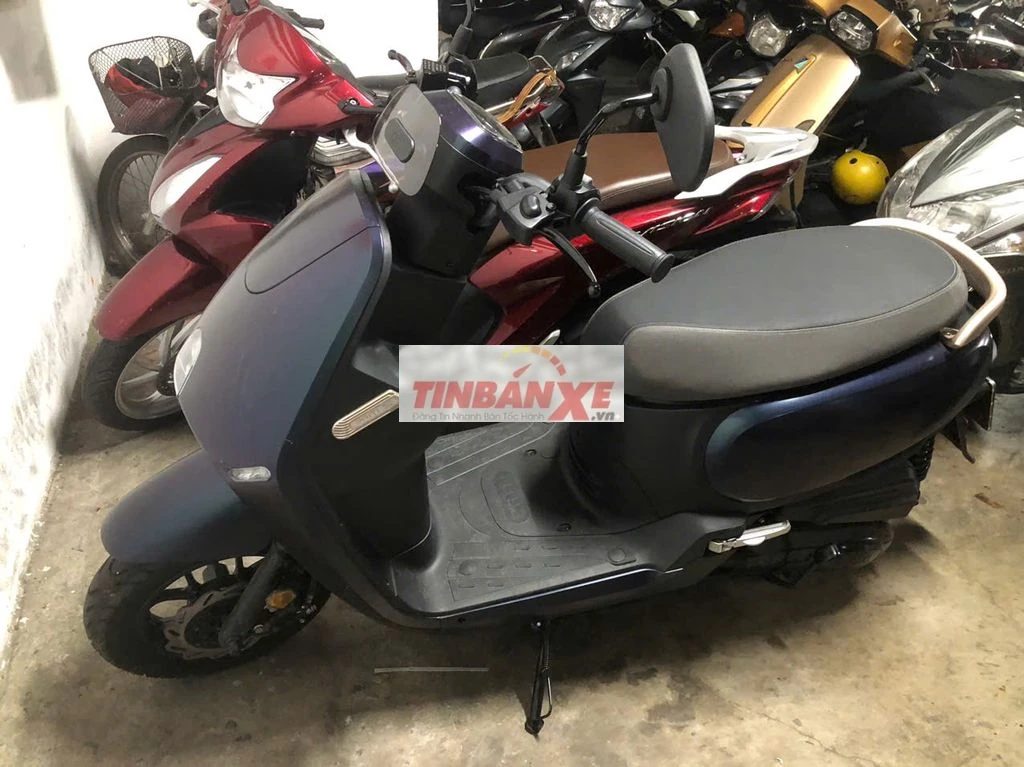 Xe máy 50cc SYM Priti Xanh đen