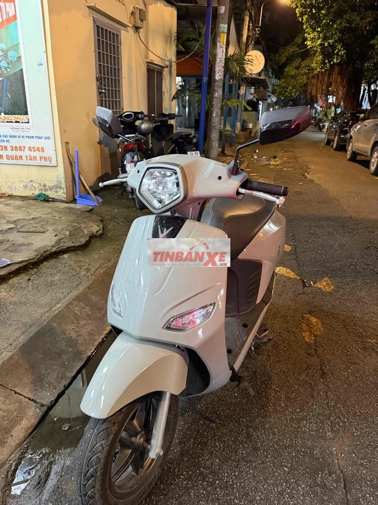 Vento Neo xanh porches odo 10k