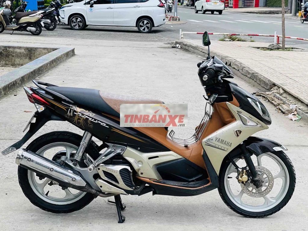 Yamaha Nouvo LX Nâu Đen Vàng đồng