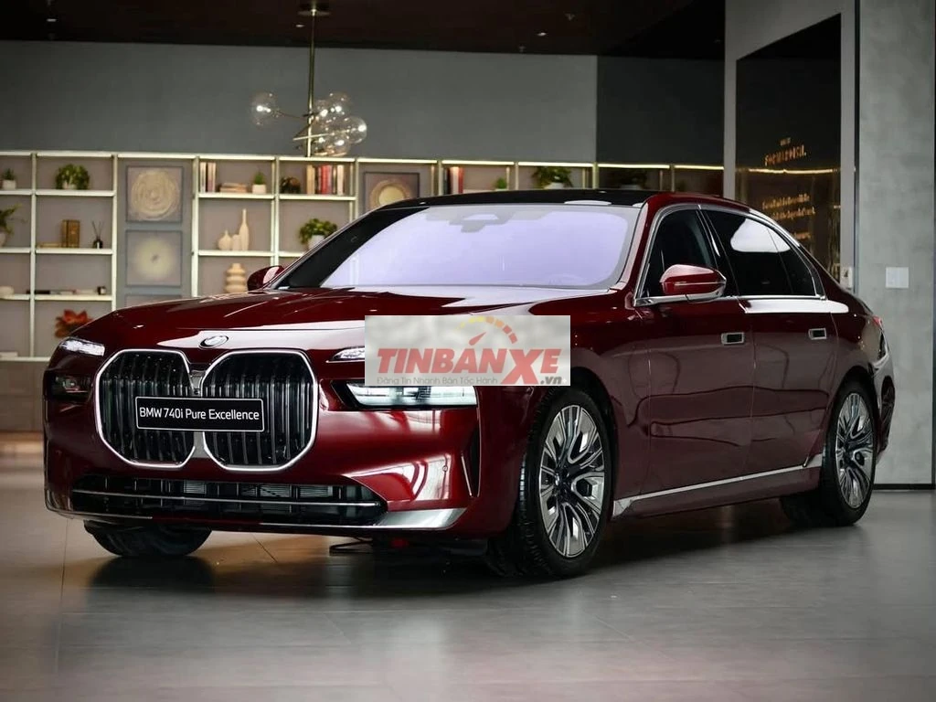 NEW BMW 740i Pure Excellence 2023