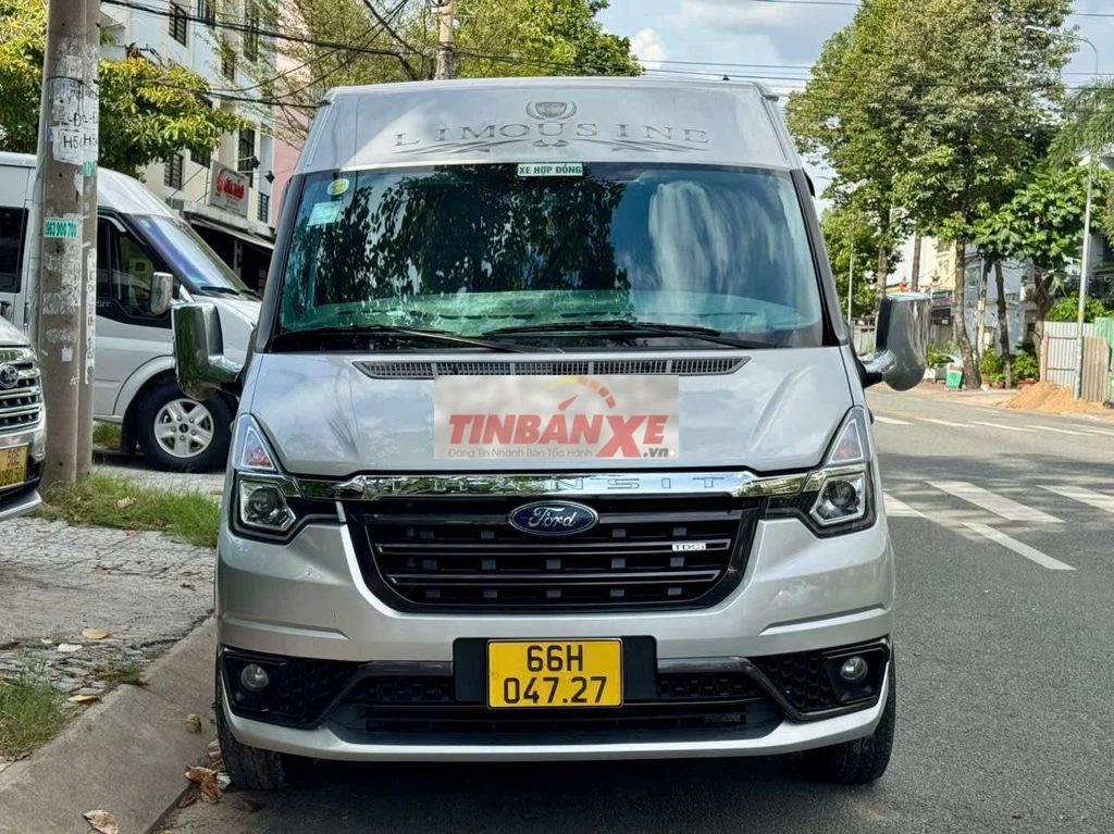 Ford Transit 2022 109.000km Bạc