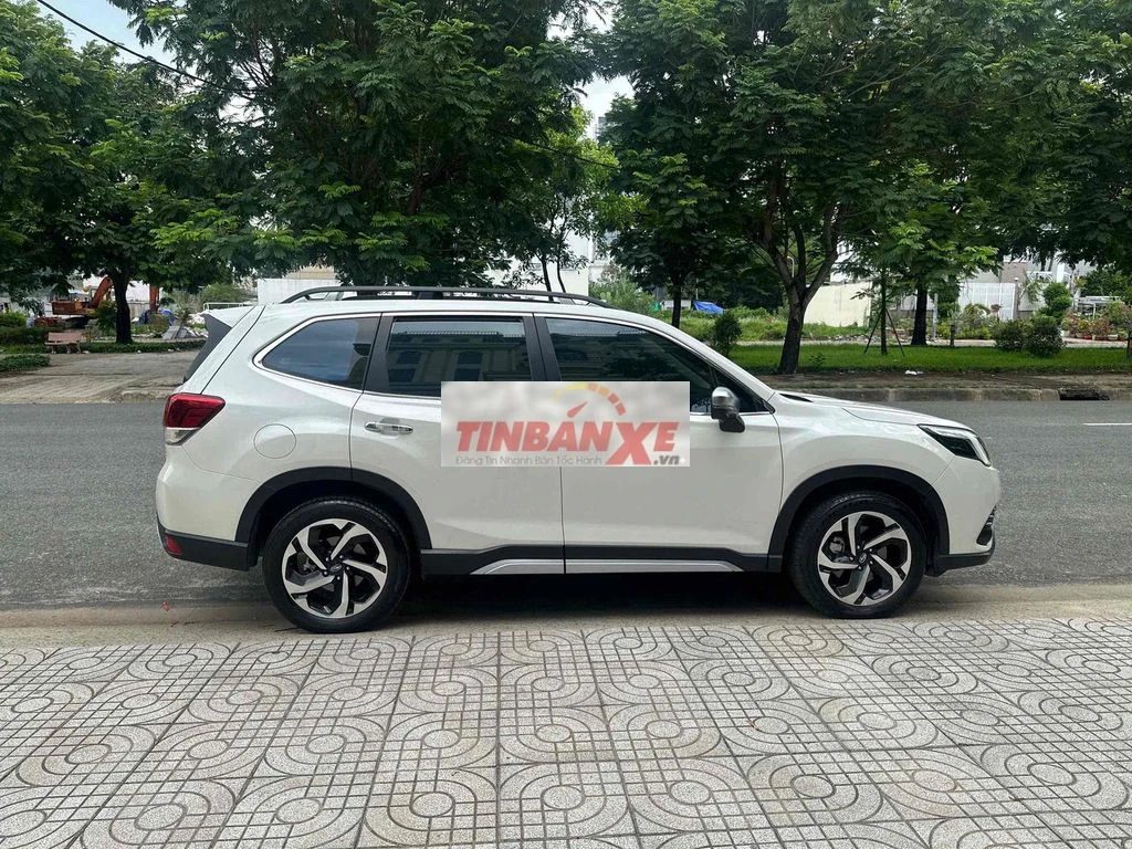 Subaru Forester 2.0 iS ES siêu lướt
