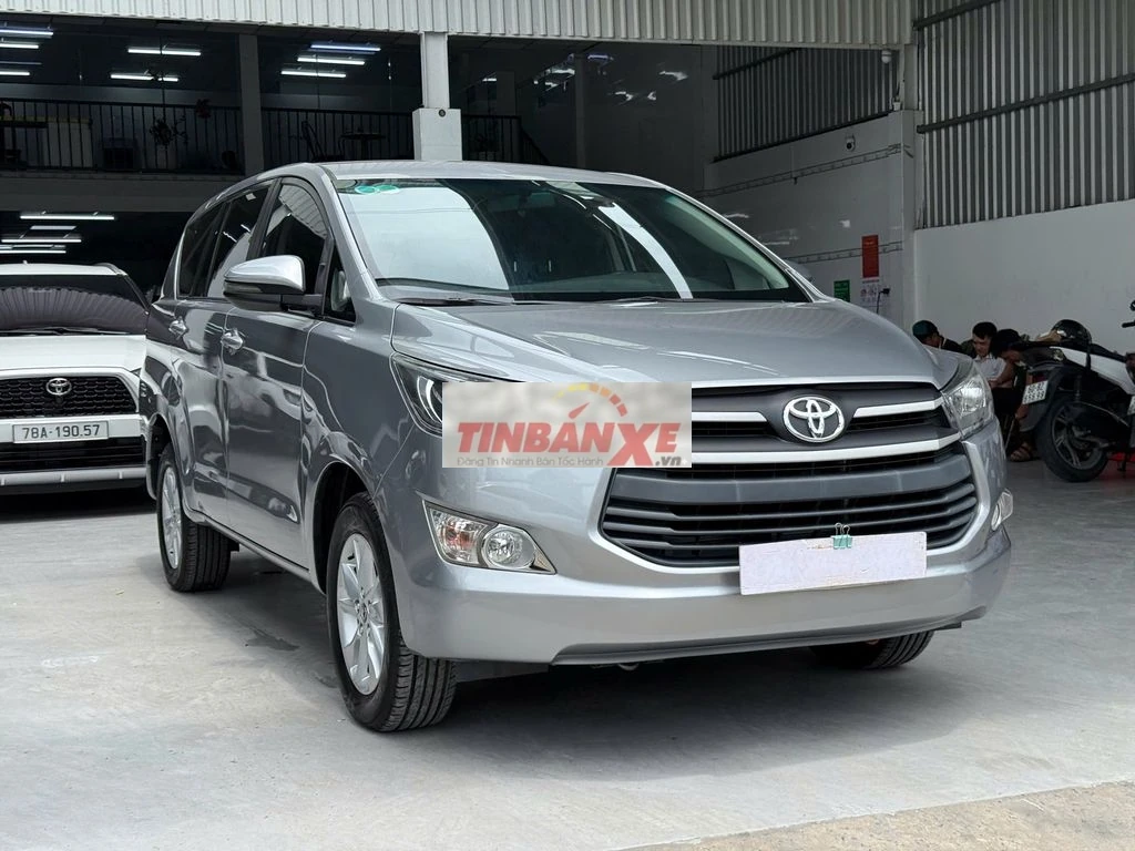 Toyota Innova MT 2018 Bạc 91.000 Km