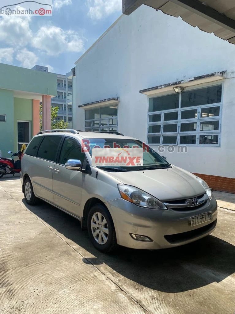 Toyota Sienna 2007 Ghi xám 47.000 miles